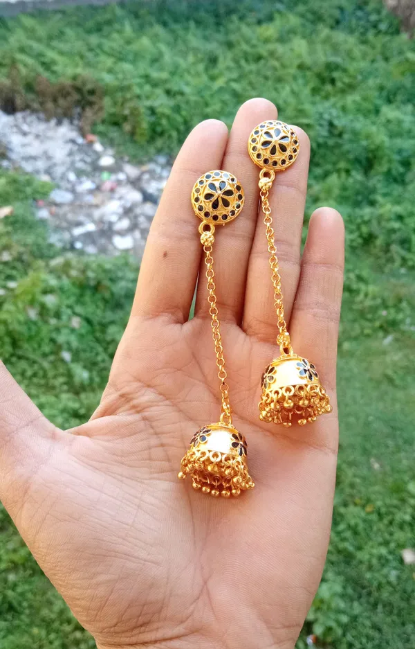 Assamese_Traditional_Black_Colour_Japi_Jhumka_Earring_For_Girls_&_Women
